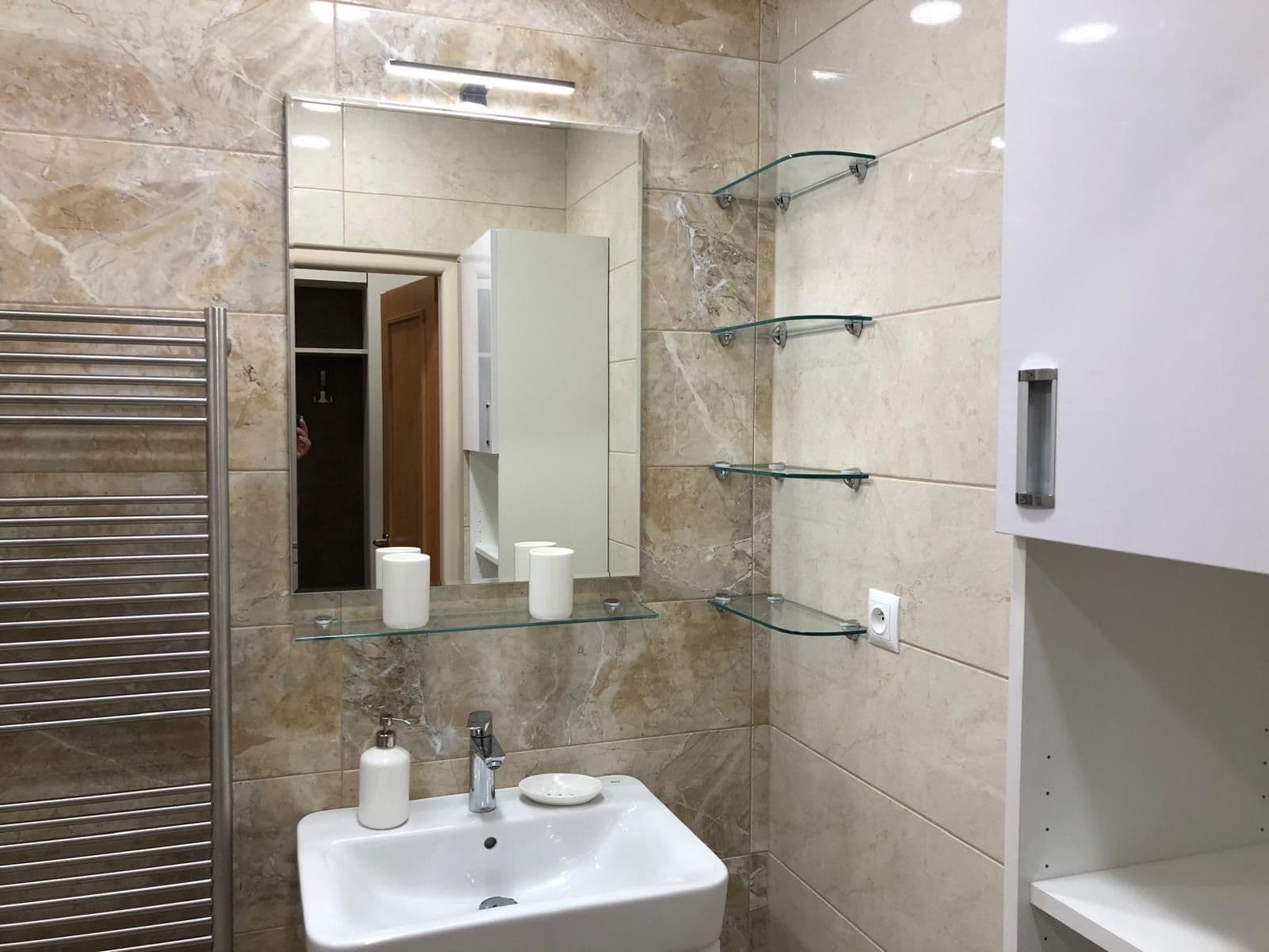 Prenájom bytu 2-izbový 56 m², Vítězslava Nezvala, Trutnov, Královéhradecký kraj Prenájom bytu 2-izbový 56 m², Vítězslava Nezvala, Trutnov, Královéhradecký kraj