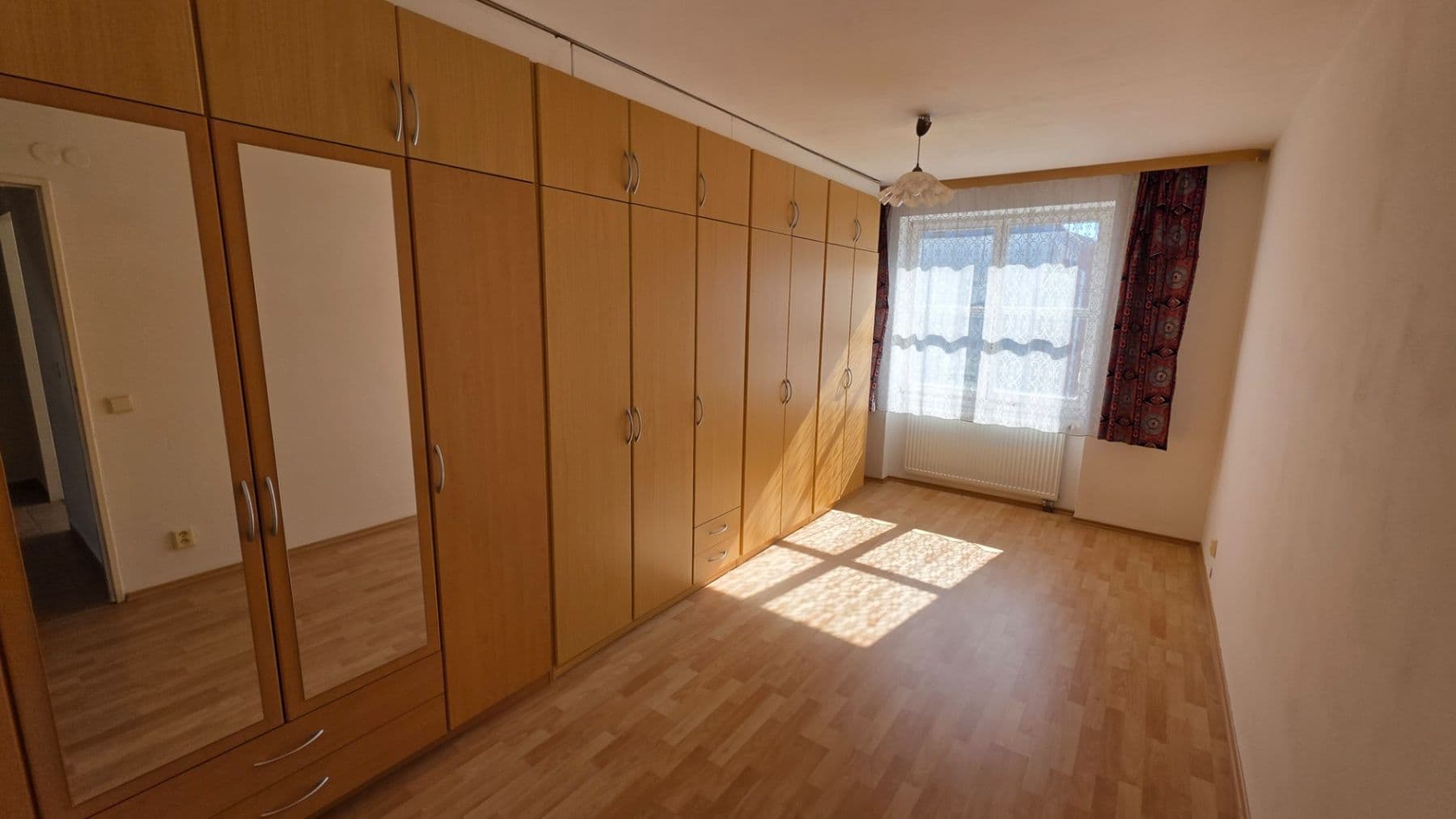 Predaj domu 260 m², pozemek 160 m², Hajní, Praha, Praha Predaj domu 260 m², pozemek 160 m², Hajní, Praha, Praha