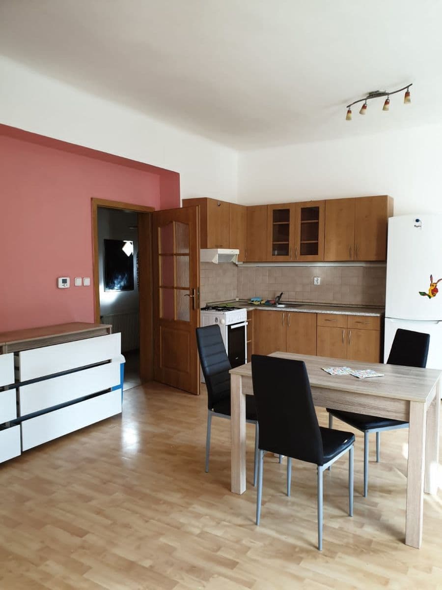 Prenájom bytu 2-izbový 50 m², K Vodojemu, Praha, Praha Prenájom bytu 2-izbový 50 m², K Vodojemu, Praha, Praha