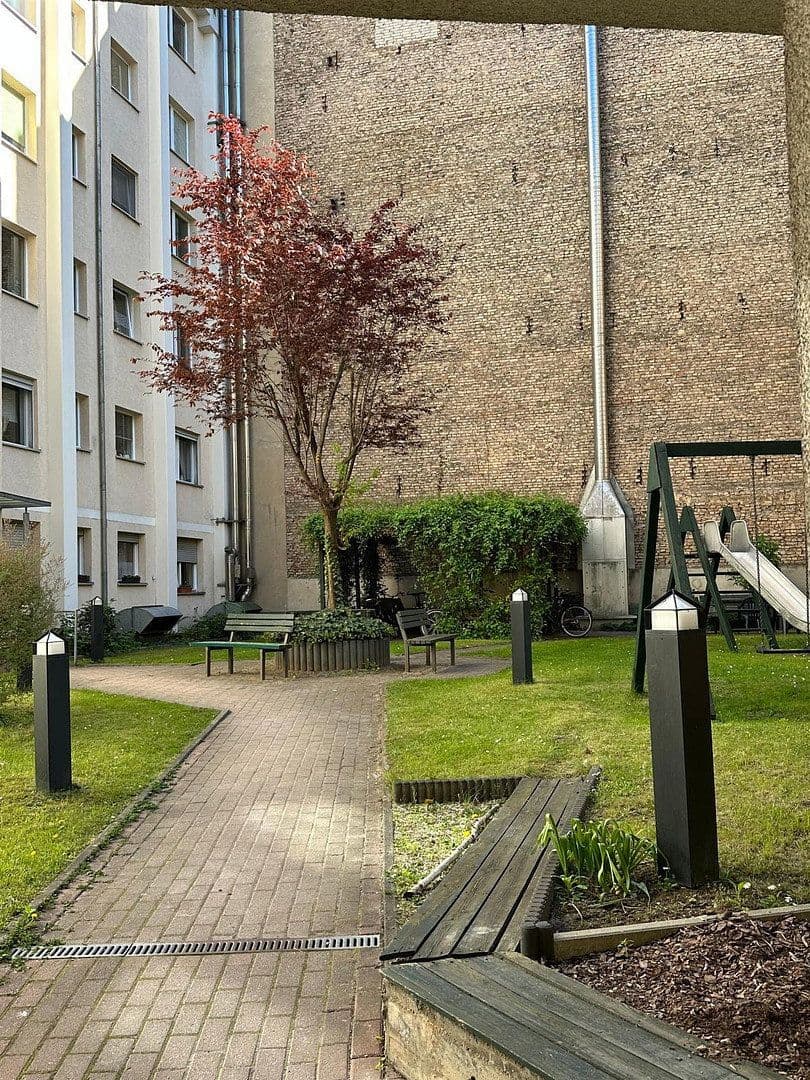 Prenájom bytu 3-izbový 62 m², Berlin, Berlín Prenájom bytu 3-izbový 62 m², Berlin, Berlín