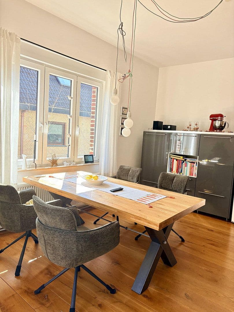 Predaj domu 151 m², pozemek 579 m², Berlin, Berlín Predaj domu 151 m², pozemek 579 m², Berlin, Berlín