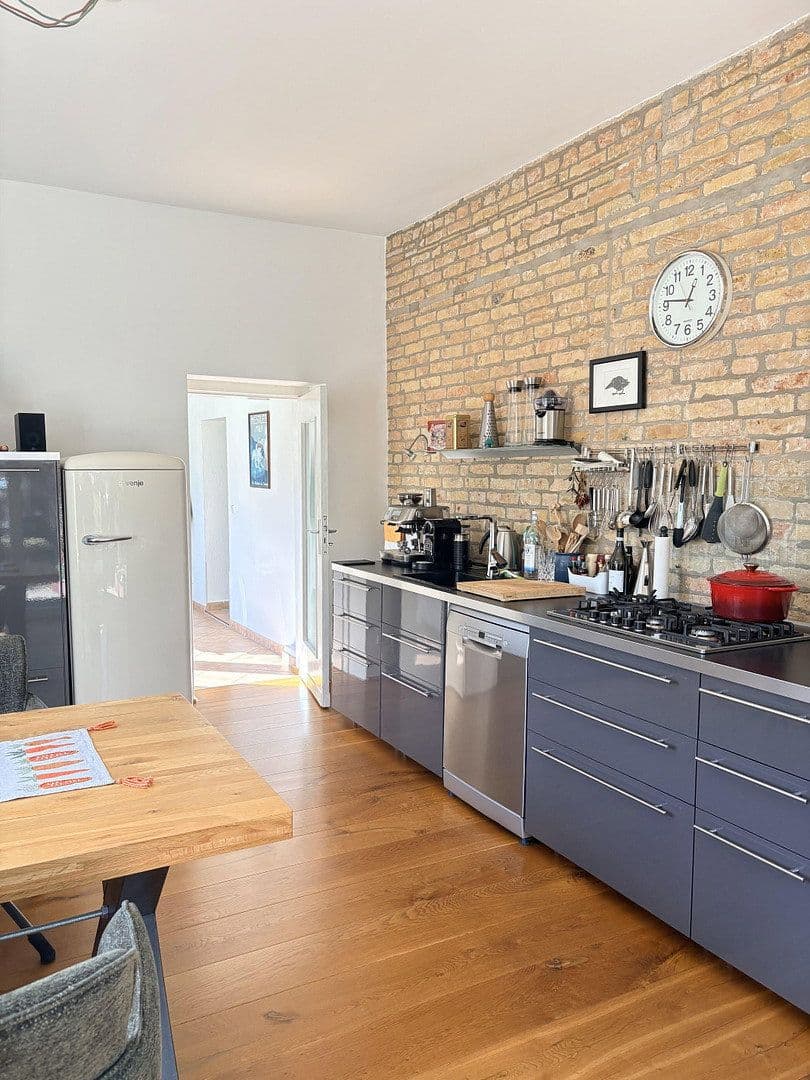 Predaj domu 151 m², pozemek 579 m², Berlin, Berlín Predaj domu 151 m², pozemek 579 m², Berlin, Berlín
