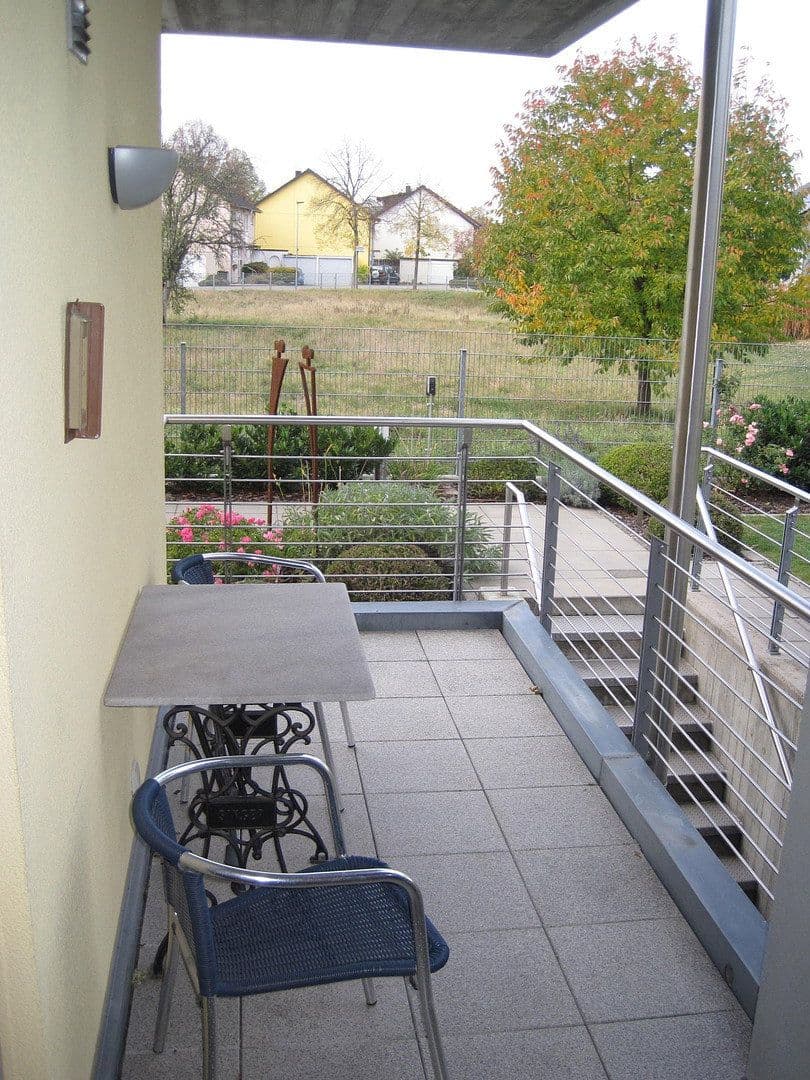 Prenájom bytu 3-izbový 93 m², Bühl, Bádensko-Wurttembersko Prenájom bytu 3-izbový 93 m², Bühl, Bádensko-Wurttembersko