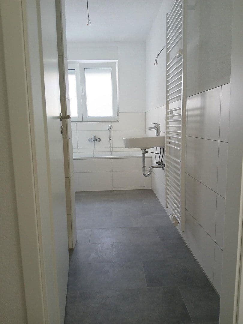 Prenájom bytu 3-izbový 72 m², Winnenden, Bádensko-Wurttembersko Prenájom bytu 3-izbový 72 m², Winnenden, Bádensko-Wurttembersko