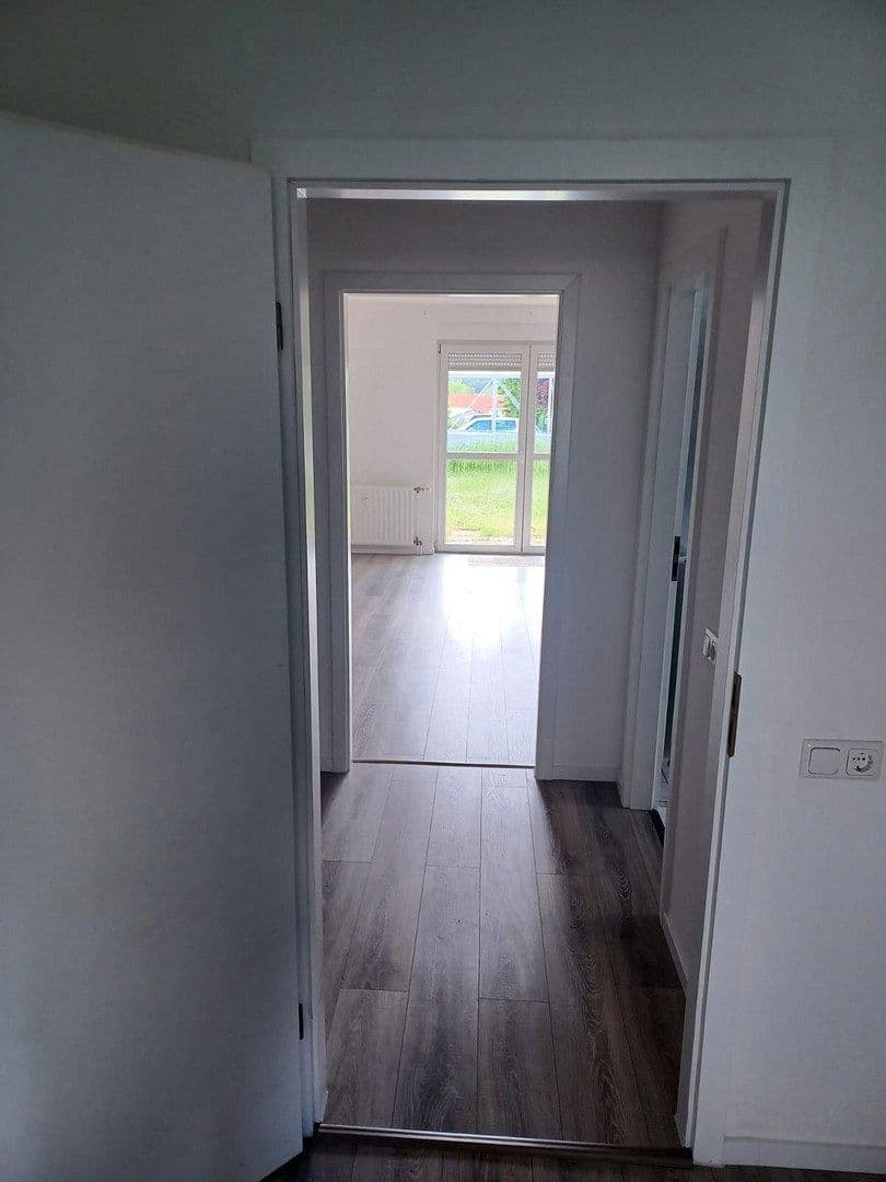 Prenájom bytu 2-izbový 60 m², Bergstraße 1-25, Mittenwalde, Brandenbursko Prenájom bytu 2-izbový 60 m², Bergstraße 1-25, Mittenwalde, Brandenbursko