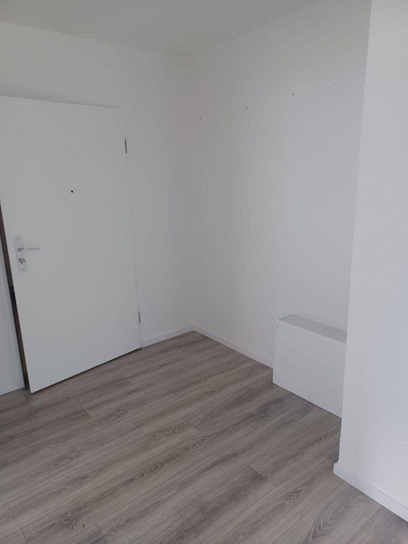 Prenájom bytu 2-izbový 60 m², Bergstraße 1-25, Mittenwalde, Brandenbursko Prenájom bytu 2-izbový 60 m², Bergstraße 1-25, Mittenwalde, Brandenbursko