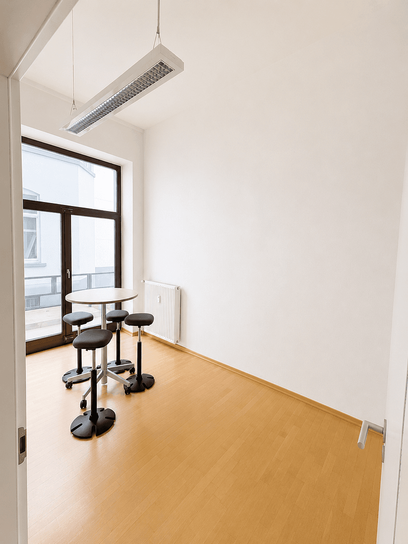 Prenájom kancelárie 80 m², Wilhelmstraße 18, Wiesbaden, Hesensko Prenájom kancelárie 80 m², Wilhelmstraße 18, Wiesbaden, Hesensko