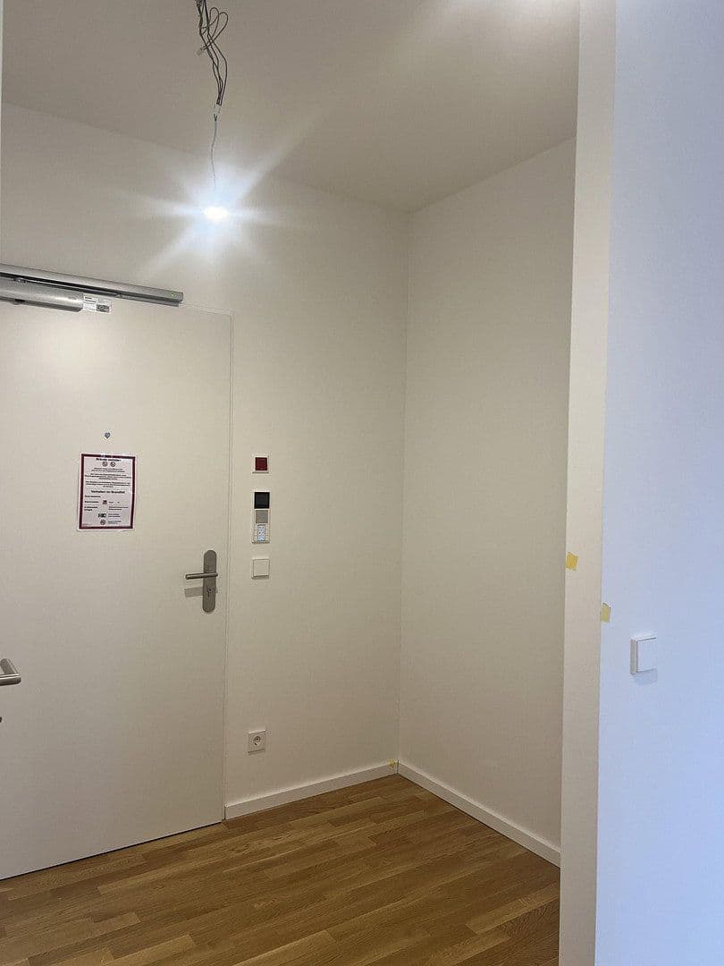 Prenájom bytu 3-izbový 86 m², Bürgerstraße 53A, Berlin, Berlín Prenájom bytu 3-izbový 86 m², Bürgerstraße 53A, Berlin, Berlín