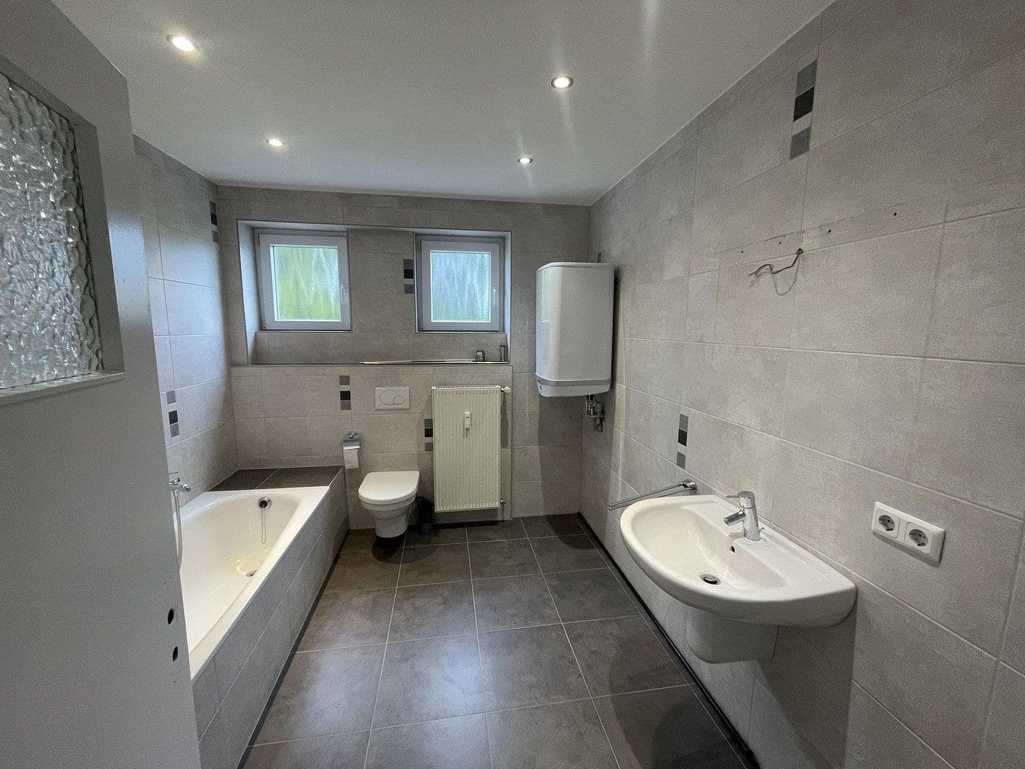 Predaj bytu 6-izbový 103 m², Lerchesflurweg 39, Saarbrücken, Sársko Predaj bytu 6-izbový 103 m², Lerchesflurweg 39, Saarbrücken, Sársko