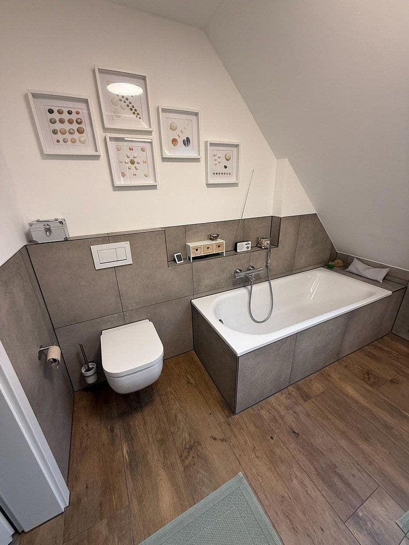 Prenájom bytu 3-izbový 95 m², Coesfeld, Severné Porýnie - Westfálsko Prenájom bytu 3-izbový 95 m², Coesfeld, Severné Porýnie - Westfálsko
