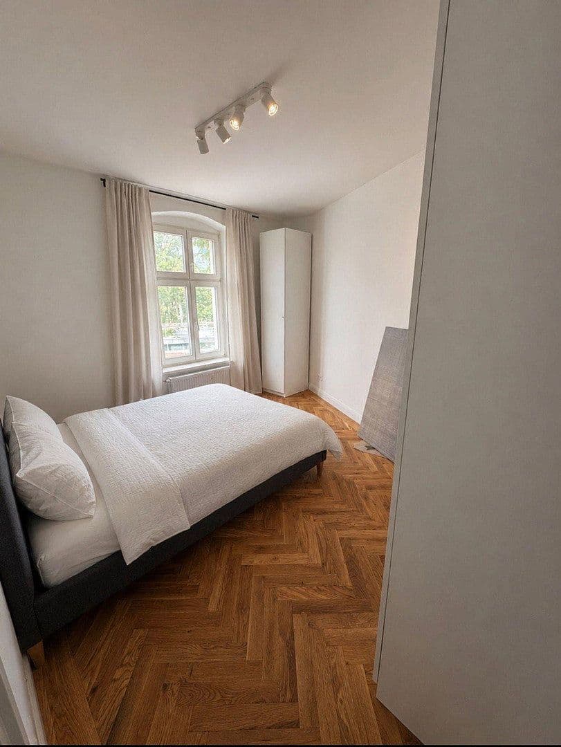 Prenájom bytu 2-izbový 45 m², Elisabethkirchstr. 0, Berlin, Berlín Prenájom bytu 2-izbový 45 m², Elisabethkirchstr. 0, Berlin, Berlín
