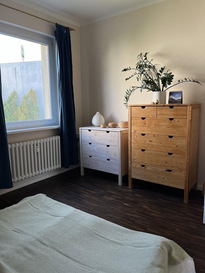 Predaj bytu 3-izbový 80 m², Berlin, Berlín Predaj bytu 3-izbový 80 m², Berlin, Berlín