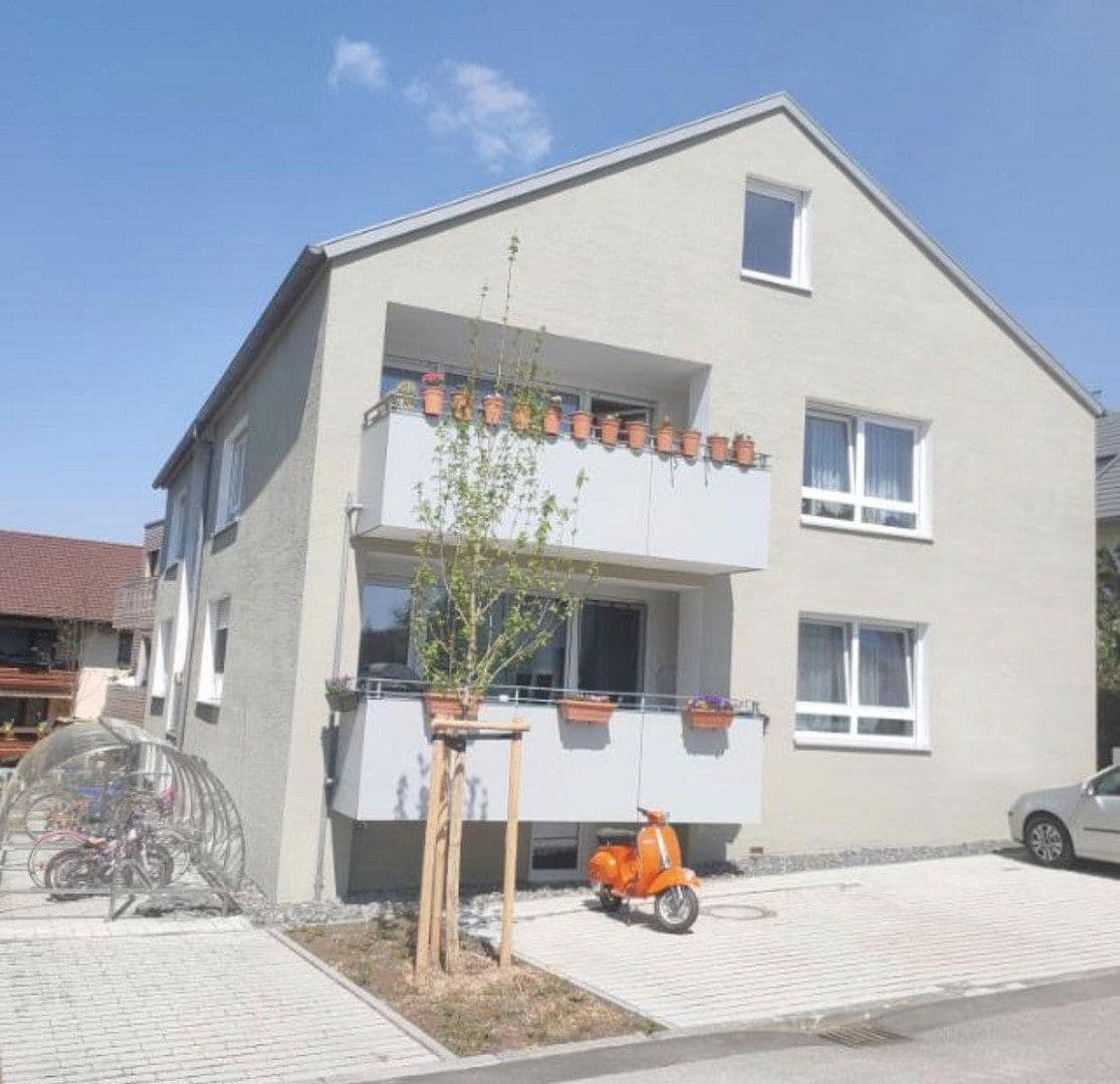 Prenájom bytu 3-izbový 70 m², Steinstr.13, Ditzingen, Bádensko-Wurttembersko Prenájom bytu 3-izbový 70 m², Steinstr.13, Ditzingen, Bádensko-Wurttembersko