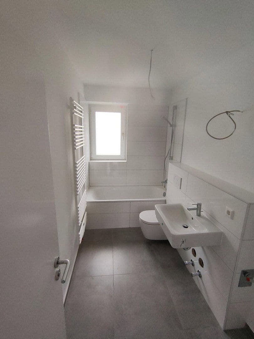 Prenájom bytu 3-izbový 70 m², Steinstr.13, Ditzingen, Bádensko-Wurttembersko Prenájom bytu 3-izbový 70 m², Steinstr.13, Ditzingen, Bádensko-Wurttembersko