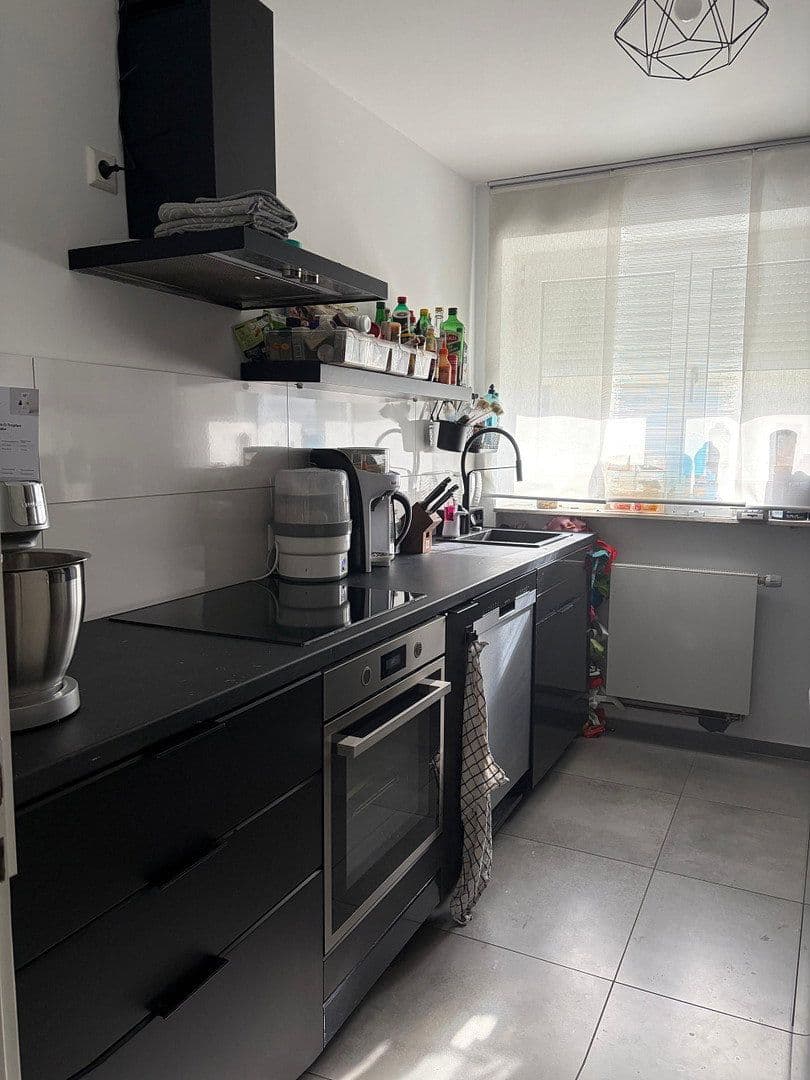 Prenájom bytu 3-izbový 70 m², Steinstr.13, Ditzingen, Bádensko-Wurttembersko Prenájom bytu 3-izbový 70 m², Steinstr.13, Ditzingen, Bádensko-Wurttembersko