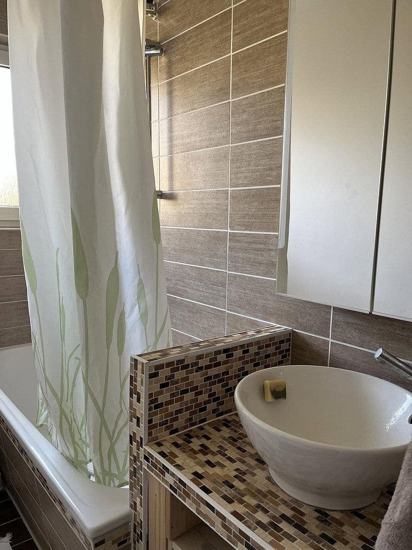 Predaj bytu 2-izbový 62 m², Berlin, Berlín Predaj bytu 2-izbový 62 m², Berlin, Berlín