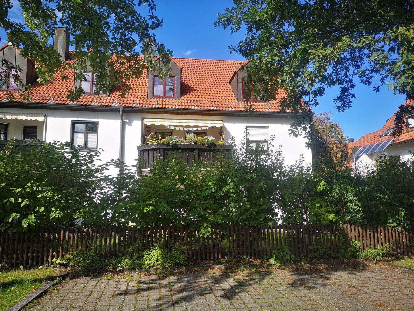 Prenájom bytu 3-izbový 79 m², Karlsfeld, Bavorsko Prenájom bytu 3-izbový 79 m², Karlsfeld, Bavorsko