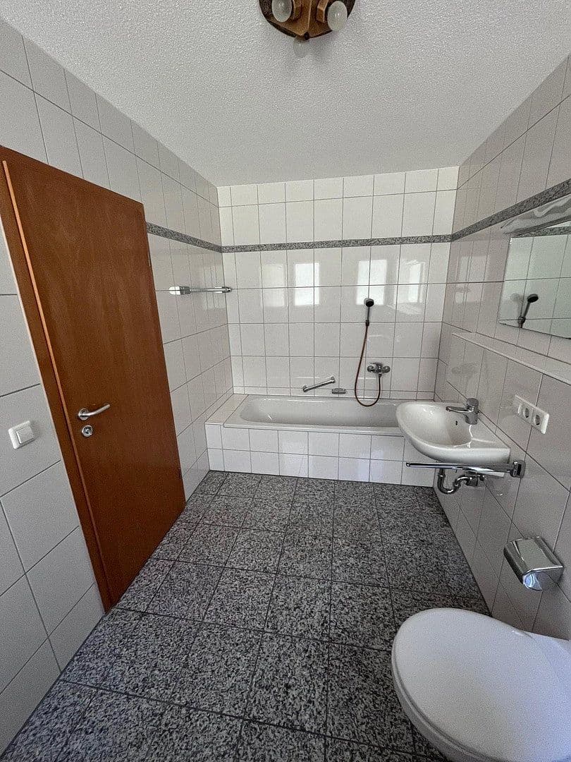 Predaj bytu 3-izbový 98 m², Königsfeld im Schwarzwald, Bádensko-Wurttembersko Predaj bytu 3-izbový 98 m², Königsfeld im Schwarzwald, Bádensko-Wurttembersko
