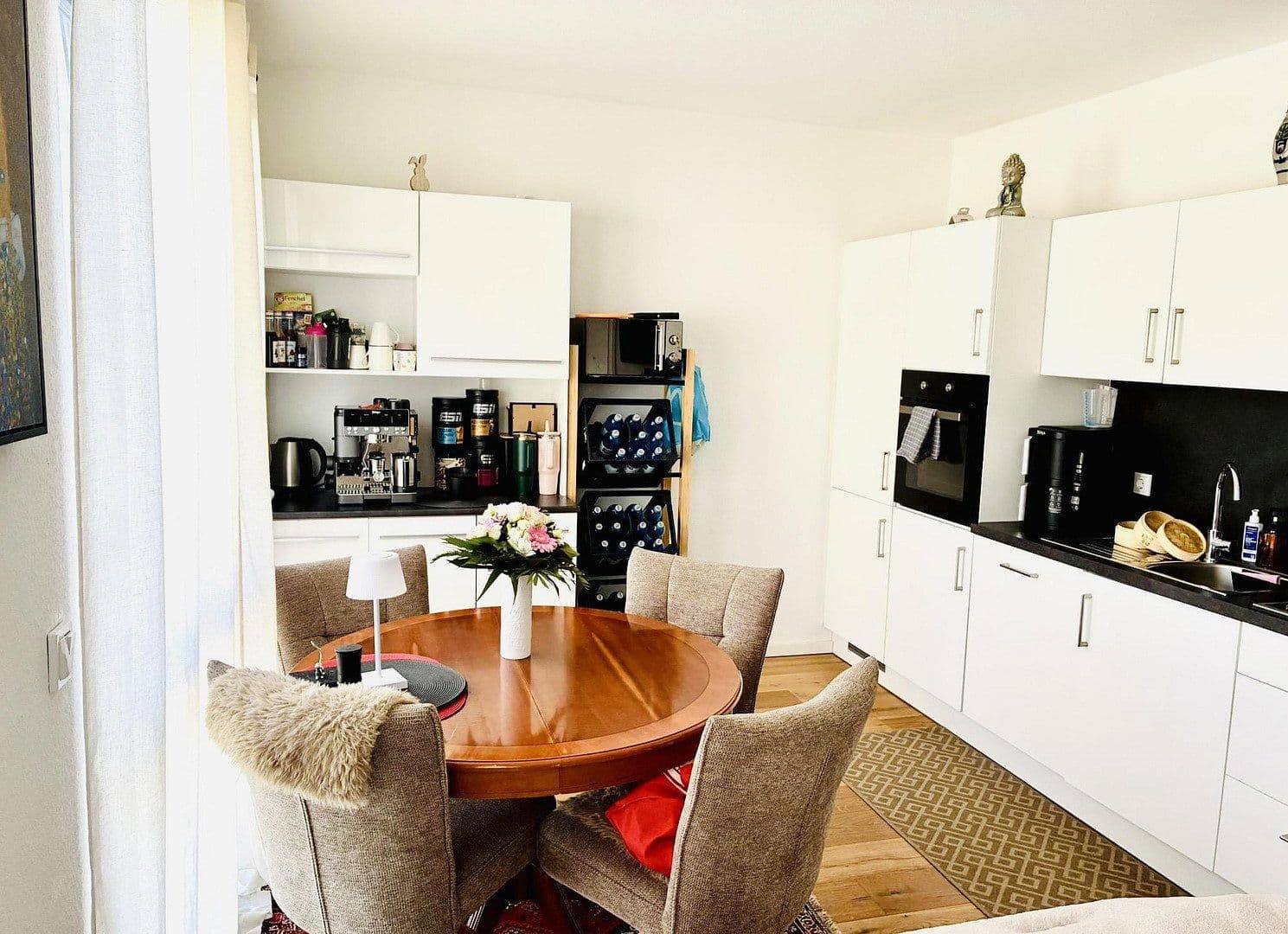 Prenájom bytu 3-izbový 72 m², Dreieich, Hesensko Prenájom bytu 3-izbový 72 m², Dreieich, Hesensko