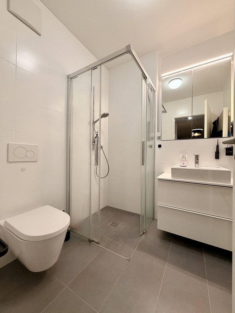 Prenájom bytu 3-izbový 75 m², Fritz-Bauer-Straße 38, München, Bavorsko Prenájom bytu 3-izbový 75 m², Fritz-Bauer-Straße 38, München, Bavorsko