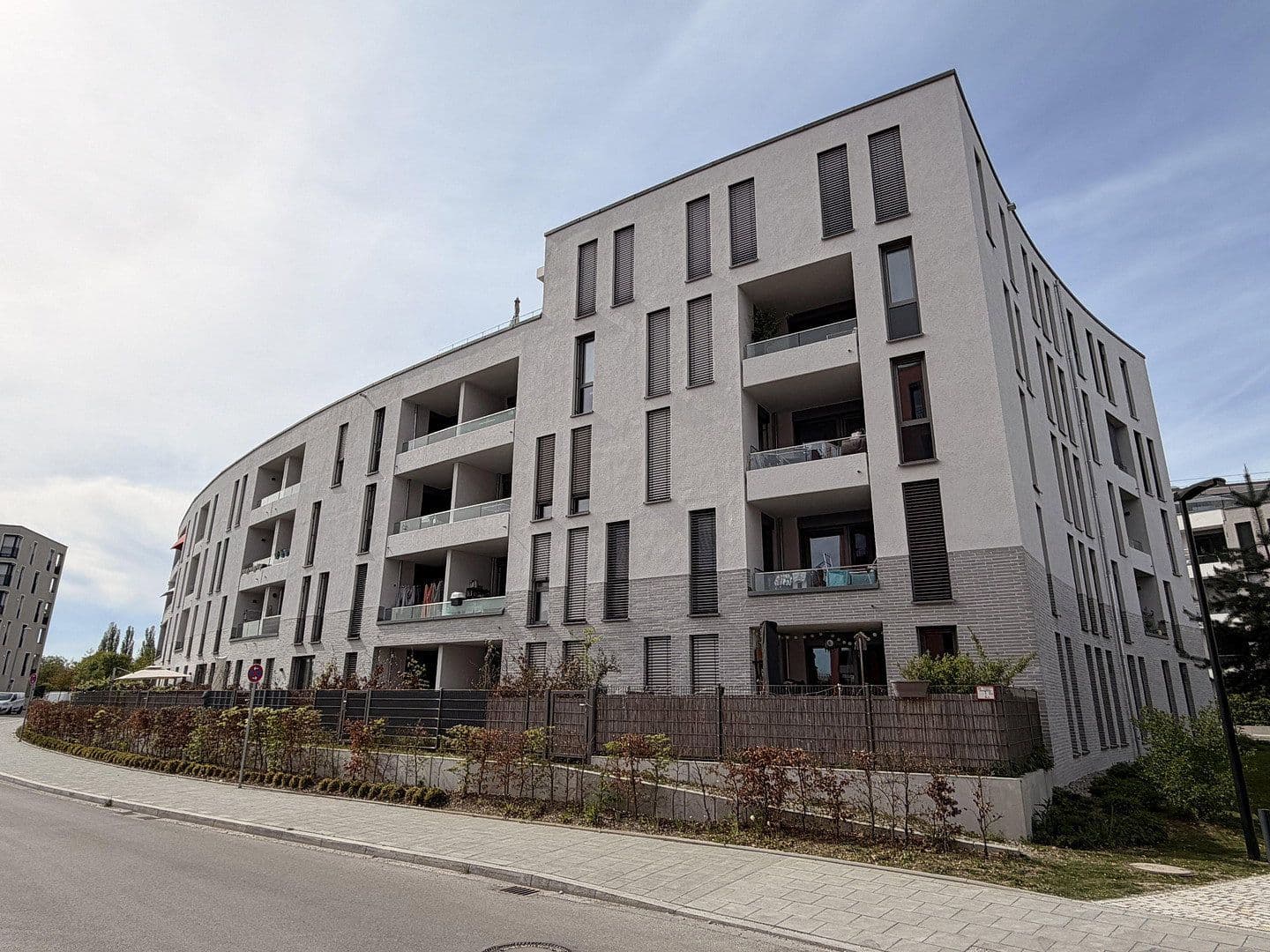 Prenájom bytu 3-izbový 75 m², Fritz-Bauer-Straße 38, München, Bavorsko Prenájom bytu 3-izbový 75 m², Fritz-Bauer-Straße 38, München, Bavorsko