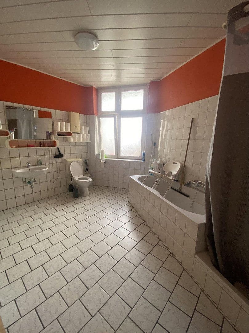 Predaj bytu 3-izbový 99 m², Essen, Severné Porýnie - Westfálsko Predaj bytu 3-izbový 99 m², Essen, Severné Porýnie - Westfálsko