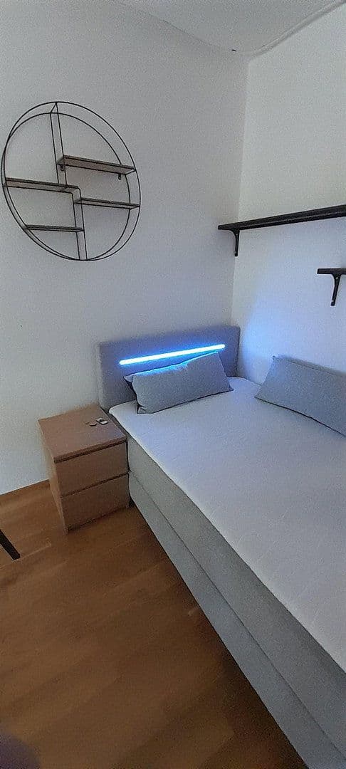 Prenájom bytu 1-izbový 24 m², An der Steinernen Bank 10, Pentling, Bavorsko Prenájom bytu 1-izbový 24 m², An der Steinernen Bank 10, Pentling, Bavorsko