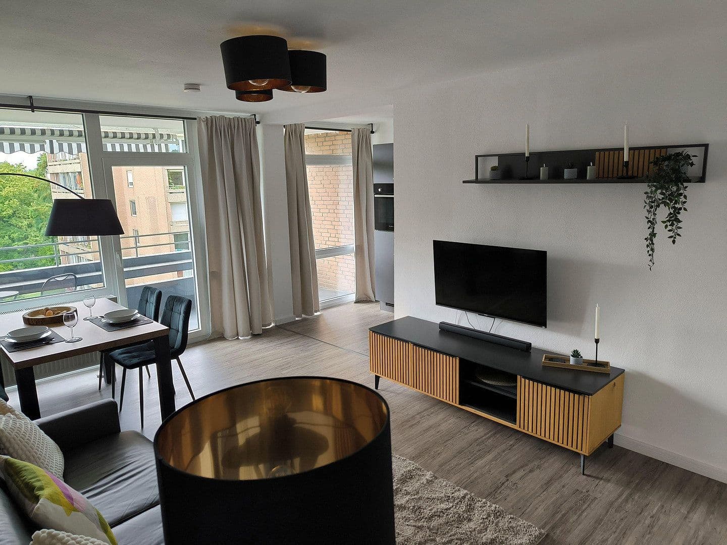 Prenájom bytu 1-izbový 44 m², Neuss, Severné Porýnie - Westfálsko Prenájom bytu 1-izbový 44 m², Neuss, Severné Porýnie - Westfálsko
