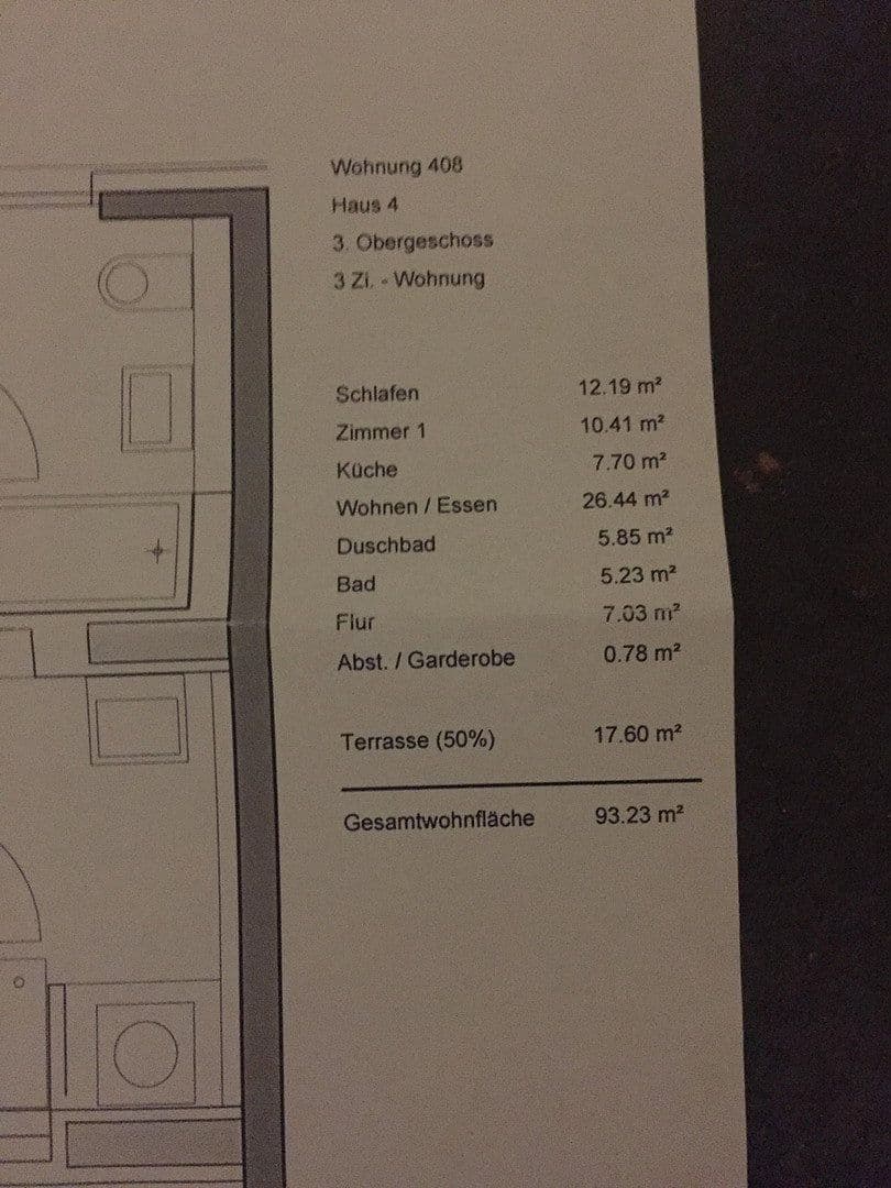 Predaj bytu 3-izbový 94 m², Friedrich-Karl-Str. 135, Köln, Severné Porýnie - Westfálsko Predaj bytu 3-izbový 94 m², Friedrich-Karl-Str. 135, Köln, Severné Porýnie - Westfálsko
