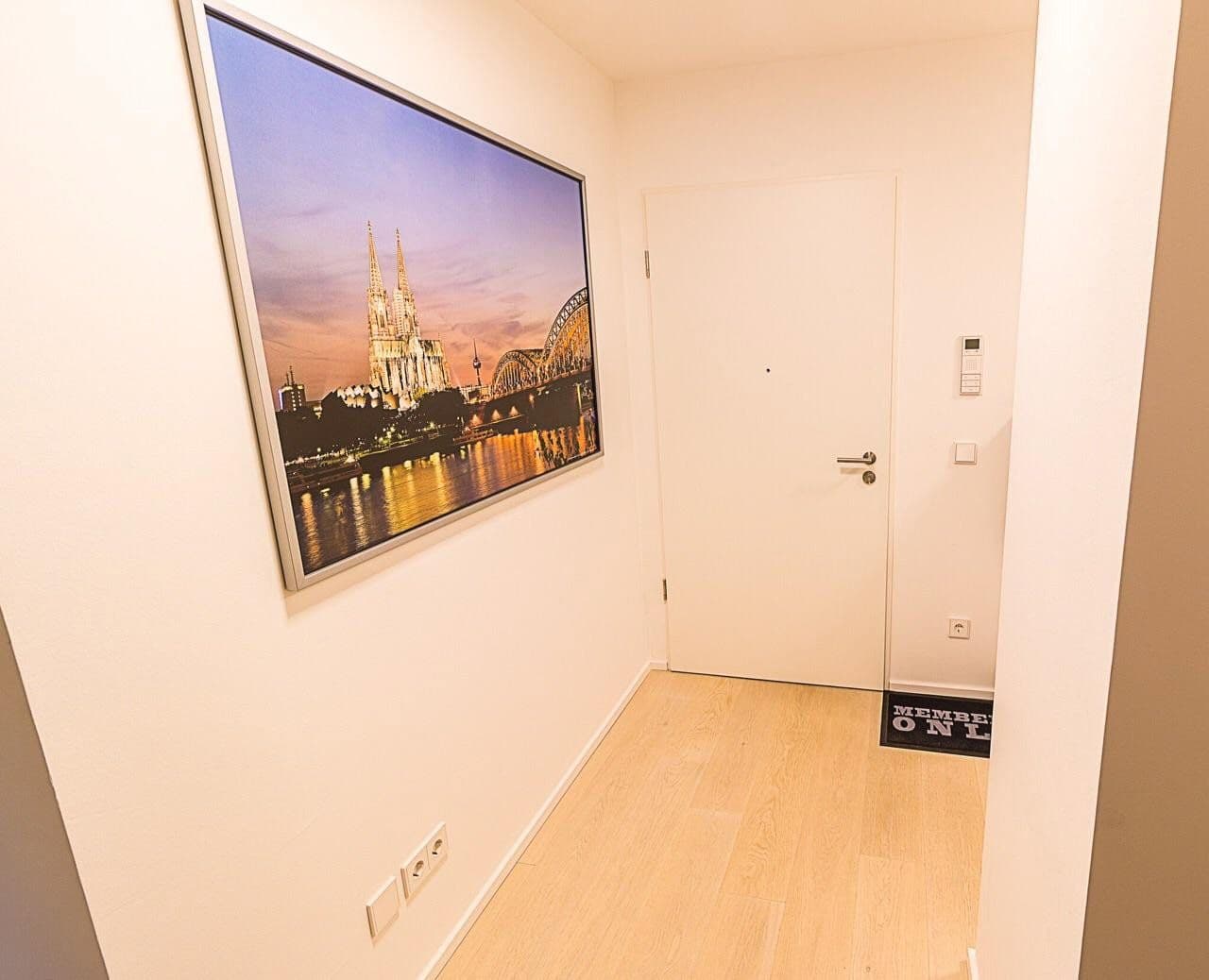 Predaj bytu 3-izbový 94 m², Friedrich-Karl-Str. 135, Köln, Severné Porýnie - Westfálsko Predaj bytu 3-izbový 94 m², Friedrich-Karl-Str. 135, Köln, Severné Porýnie - Westfálsko