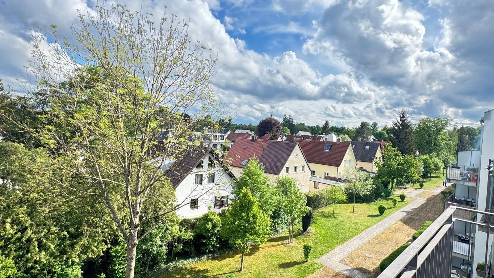 Prenájom bytu 2-izbový 54 m², Naupliastraße 39, München, Bavorsko Prenájom bytu 2-izbový 54 m², Naupliastraße 39, München, Bavorsko