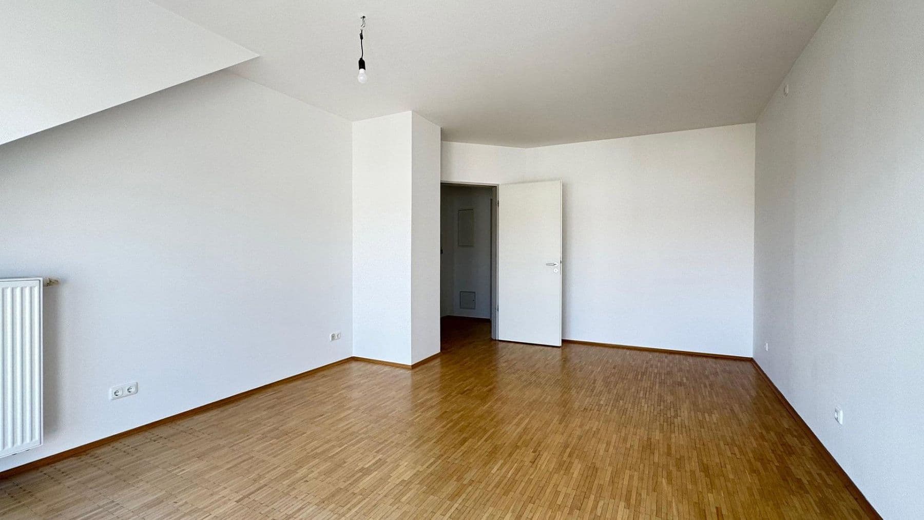 Prenájom bytu 2-izbový 54 m², Naupliastraße 39, München, Bavorsko Prenájom bytu 2-izbový 54 m², Naupliastraße 39, München, Bavorsko