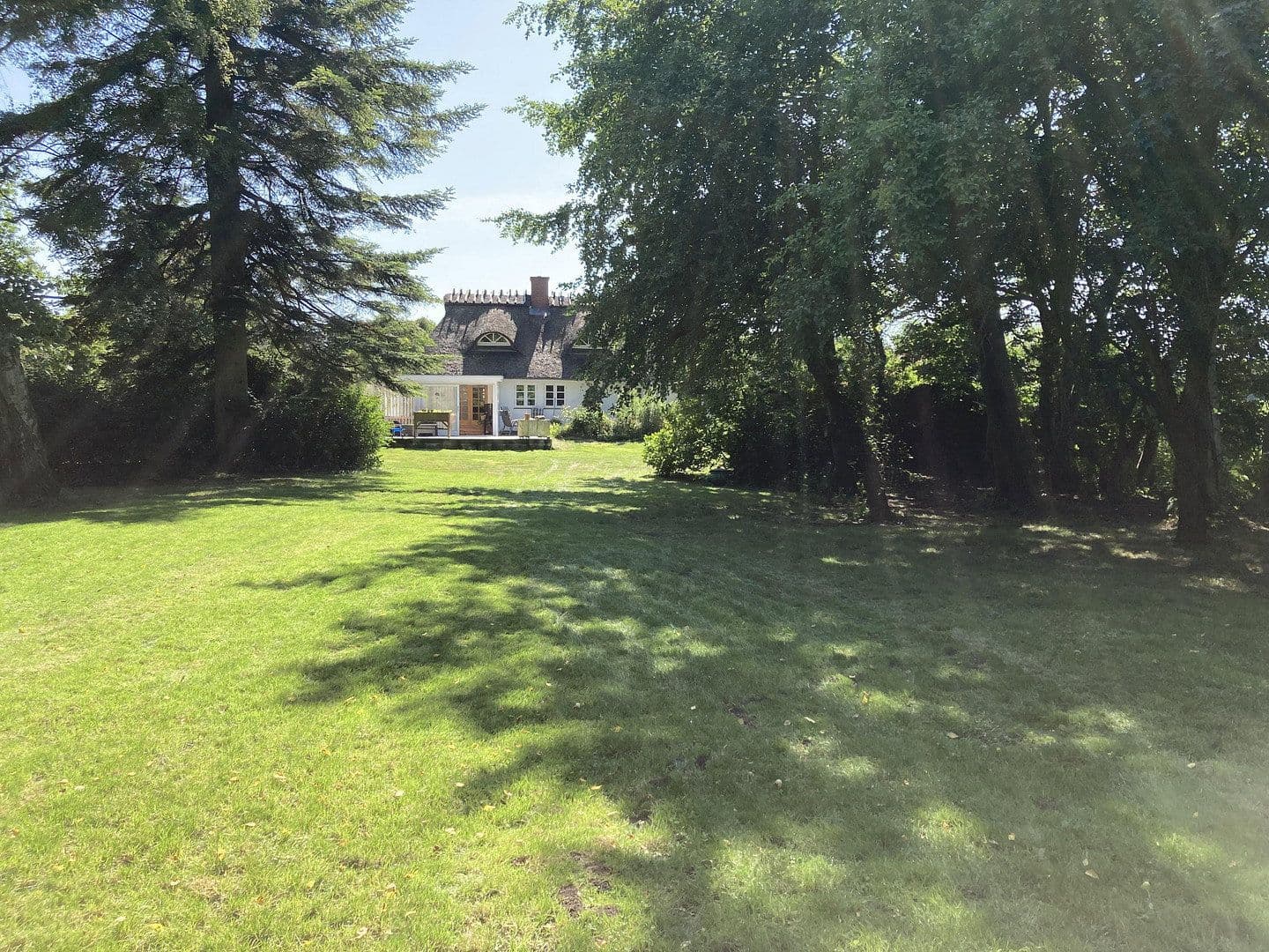Predaj domu 110 m², pozemek 7.006 m², Kleinquern 11, Steinbergkirche, Šlezvicko-Holštajnsko Predaj domu 110 m², pozemek 7.006 m², Kleinquern 11, Steinbergkirche, Šlezvicko-Holštajnsko