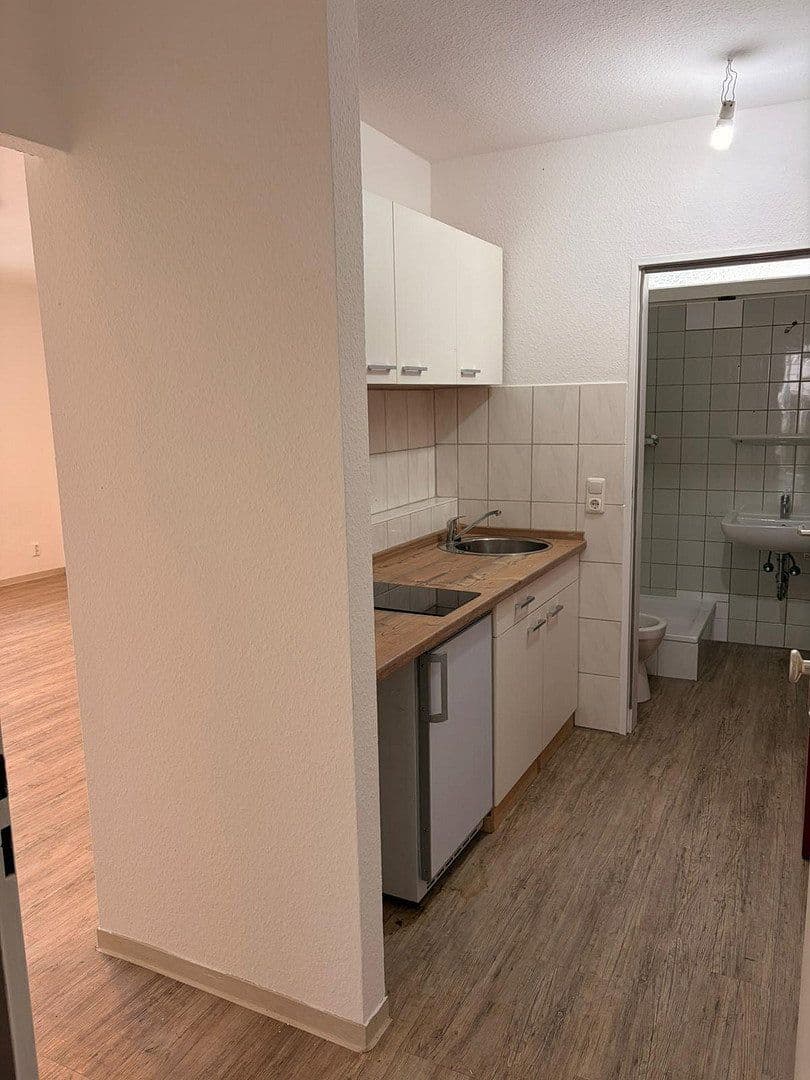 Prenájom bytu 1-izbový 31 m², Mainz, Porýnie-Falcko Prenájom bytu 1-izbový 31 m², Mainz, Porýnie-Falcko