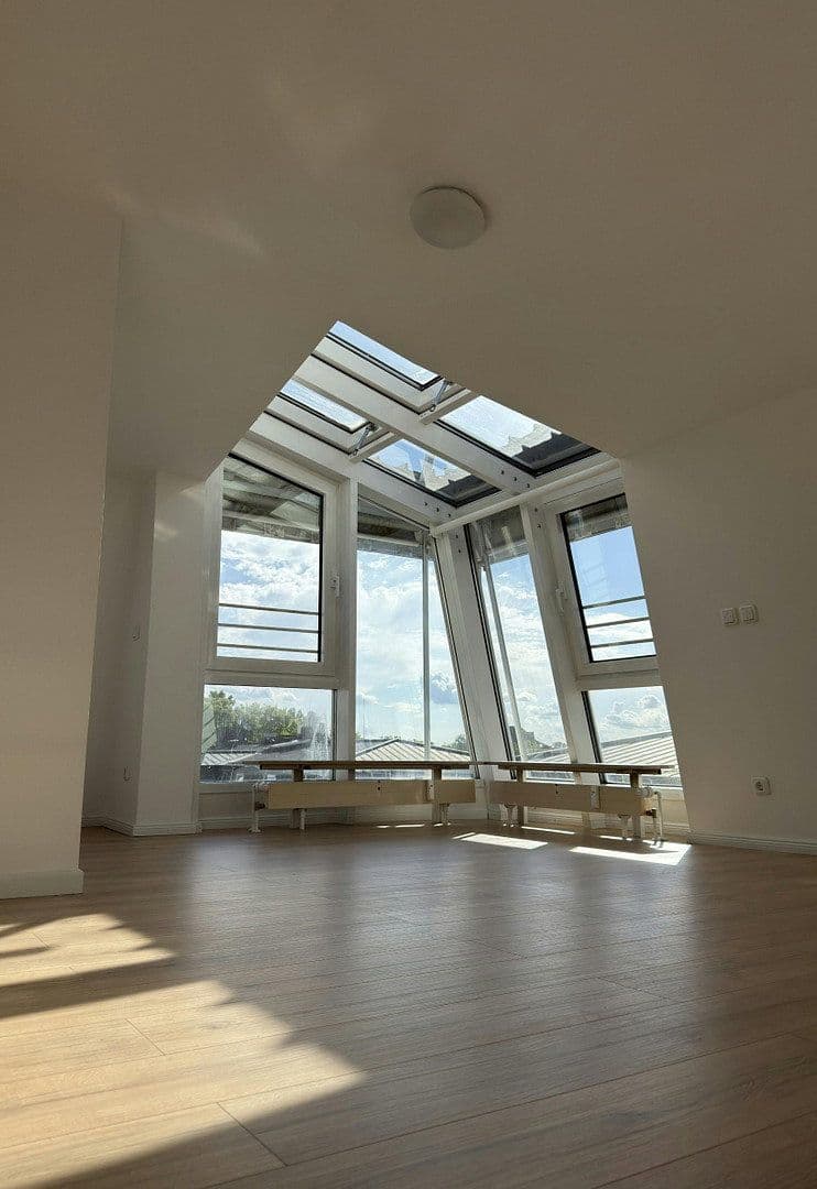 Predaj bytu 3-izbový 55 m², Lessingstr., Berlin, Berlín Predaj bytu 3-izbový 55 m², Lessingstr., Berlin, Berlín