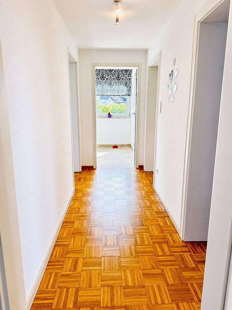 Predaj domu 140 m², pozemek 2.049 m², Kleinostheim, Bavorsko Predaj domu 140 m², pozemek 2.049 m², Kleinostheim, Bavorsko