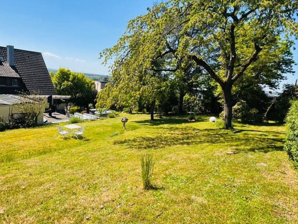 Predaj domu 140 m², pozemek 2.049 m², Kleinostheim, Bavorsko Predaj domu 140 m², pozemek 2.049 m², Kleinostheim, Bavorsko