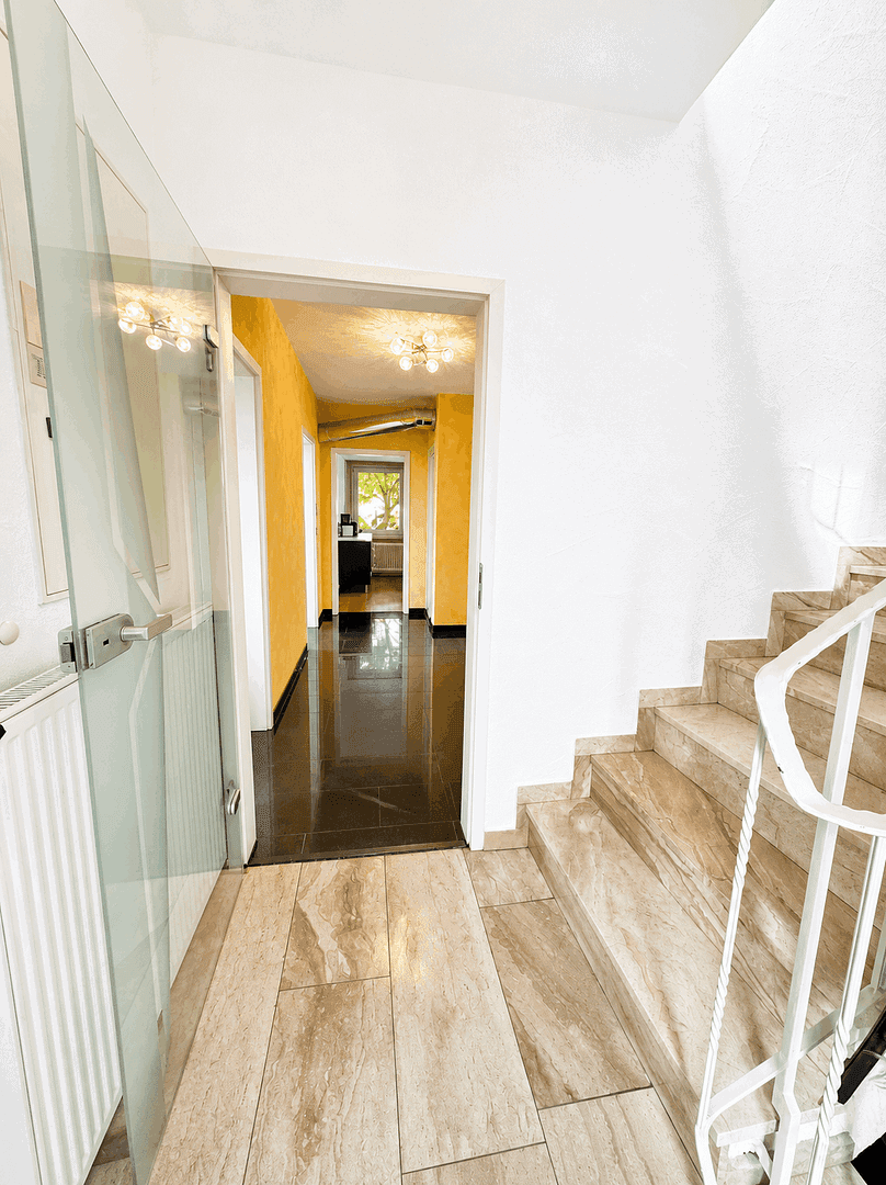 Predaj domu 140 m², pozemek 2.049 m², Kleinostheim, Bavorsko Predaj domu 140 m², pozemek 2.049 m², Kleinostheim, Bavorsko
