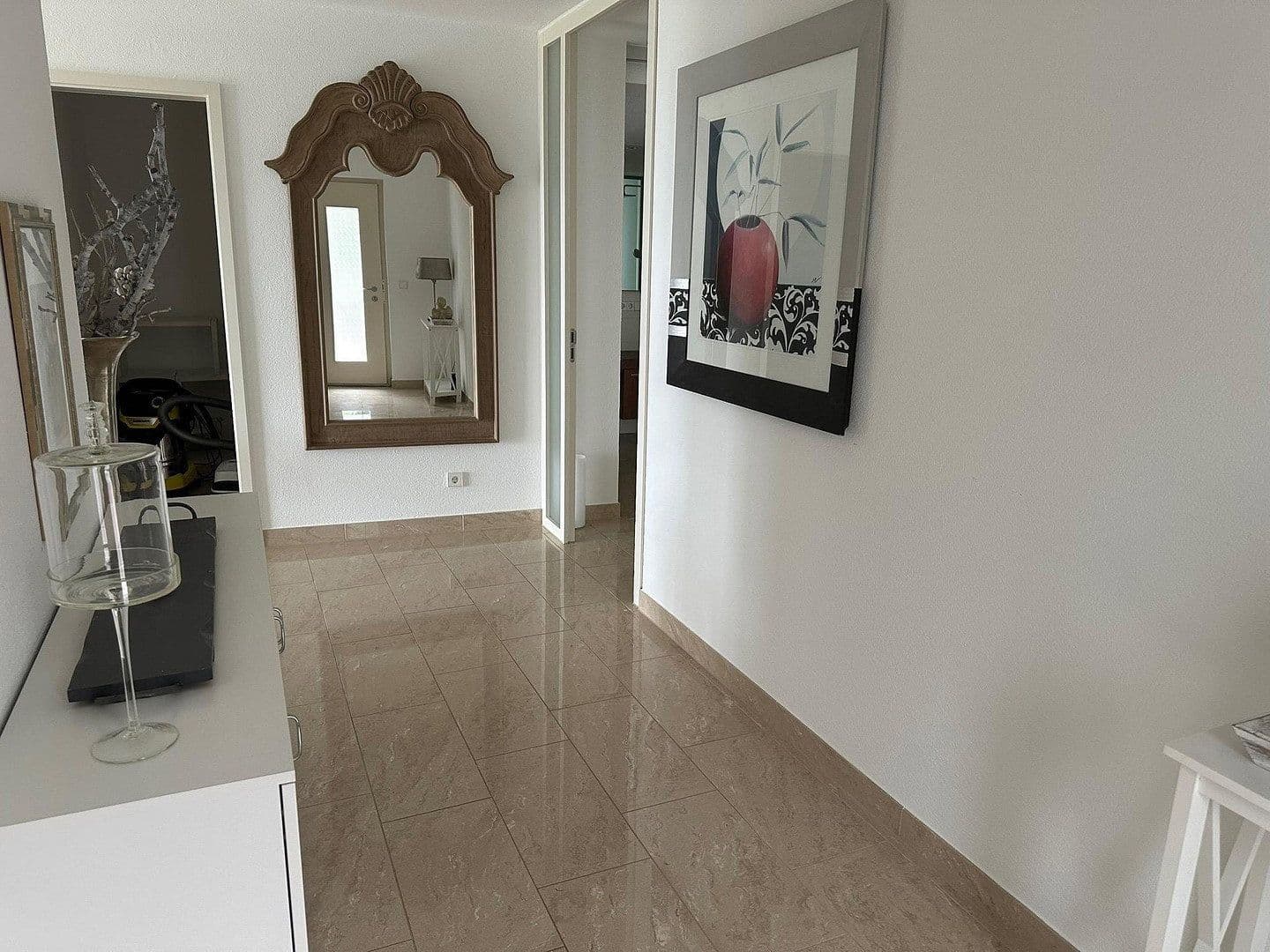 Prenájom bytu 3-izbový 152 m², Markdorf, Bádensko-Wurttembersko Prenájom bytu 3-izbový 152 m², Markdorf, Bádensko-Wurttembersko