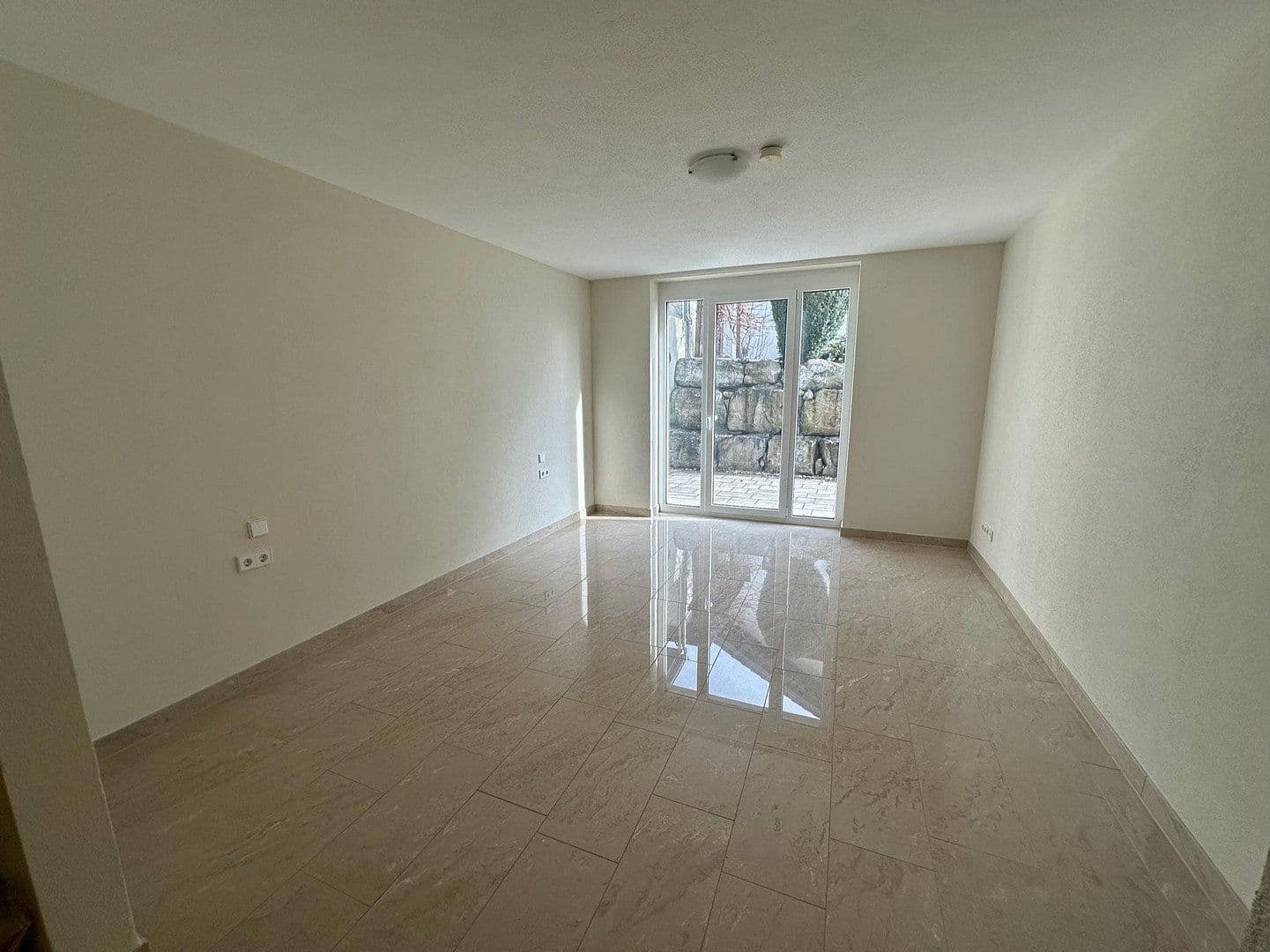 Prenájom bytu 3-izbový 152 m², Markdorf, Bádensko-Wurttembersko Prenájom bytu 3-izbový 152 m², Markdorf, Bádensko-Wurttembersko