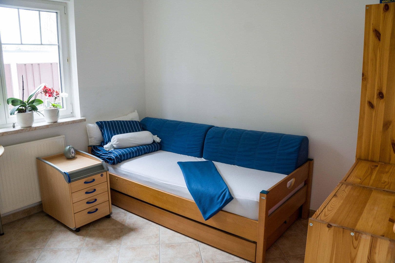 Predaj domu 122 m², pozemek 419 m², Am Sandberg 12, Königs Wusterhausen, Brandenbursko Predaj domu 122 m², pozemek 419 m², Am Sandberg 12, Königs Wusterhausen, Brandenbursko
