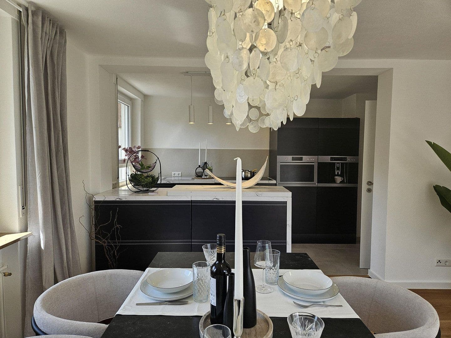 Predaj bytu 3-izbový 80 m², Mörikestr.28, Lauffen am Neckar, Bádensko-Wurttembersko Predaj bytu 3-izbový 80 m², Mörikestr.28, Lauffen am Neckar, Bádensko-Wurttembersko