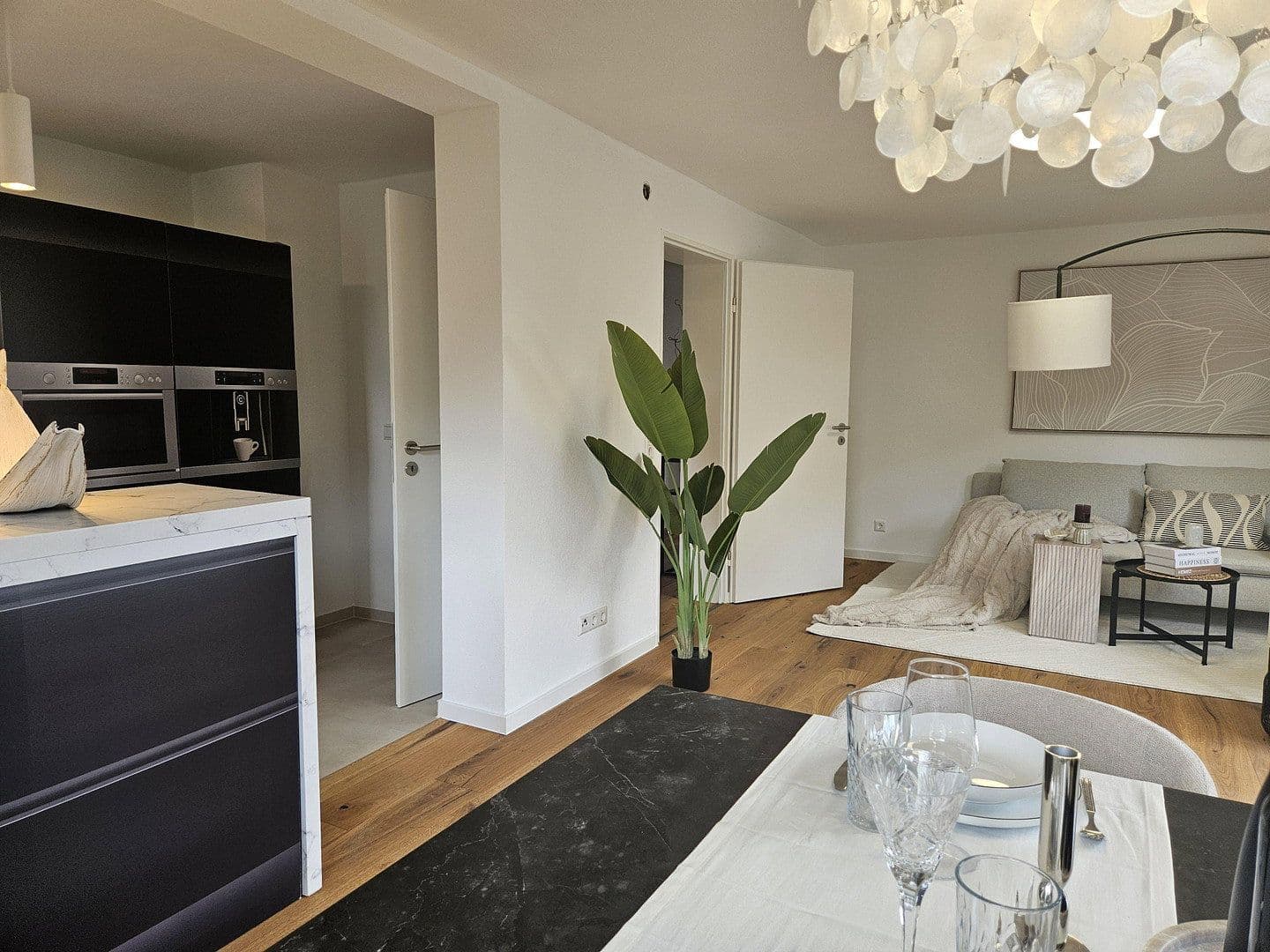 Predaj bytu 3-izbový 80 m², Mörikestr.28, Lauffen am Neckar, Bádensko-Wurttembersko Predaj bytu 3-izbový 80 m², Mörikestr.28, Lauffen am Neckar, Bádensko-Wurttembersko