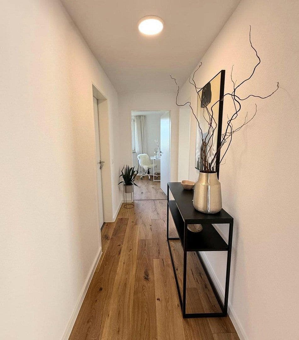 Predaj bytu 3-izbový 80 m², Mörikestr.28, Lauffen am Neckar, Bádensko-Wurttembersko Predaj bytu 3-izbový 80 m², Mörikestr.28, Lauffen am Neckar, Bádensko-Wurttembersko