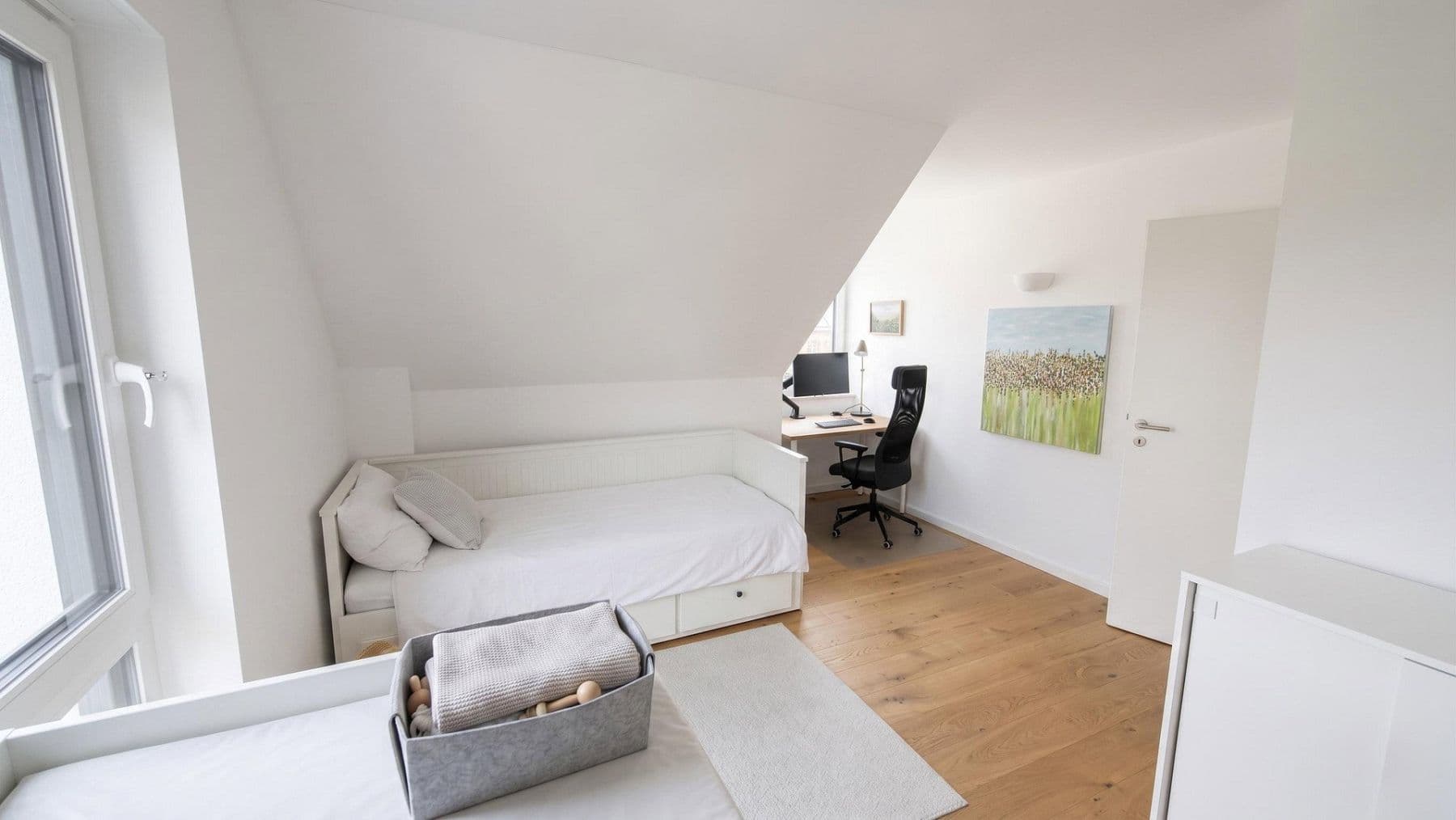 Prenájom domu 134 m², pozemek 360 m², Wedemark, Dolné Sasko Prenájom domu 134 m², pozemek 360 m², Wedemark, Dolné Sasko