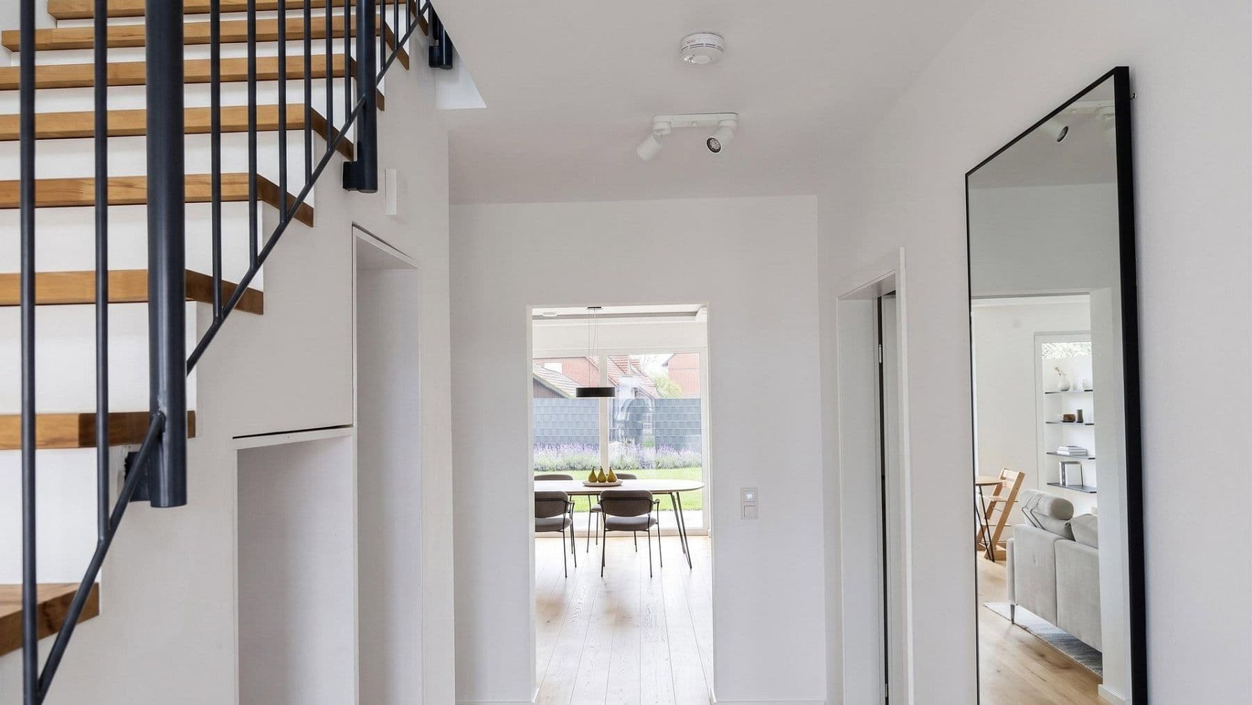 Prenájom domu 134 m², pozemek 360 m², Wedemark, Dolné Sasko Prenájom domu 134 m², pozemek 360 m², Wedemark, Dolné Sasko