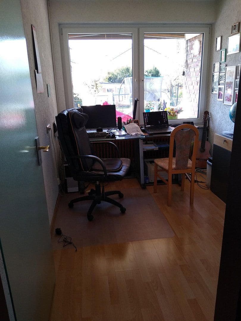 Predaj domu 123 m², pozemek 498 m², Karben, Hesensko Predaj domu 123 m², pozemek 498 m², Karben, Hesensko