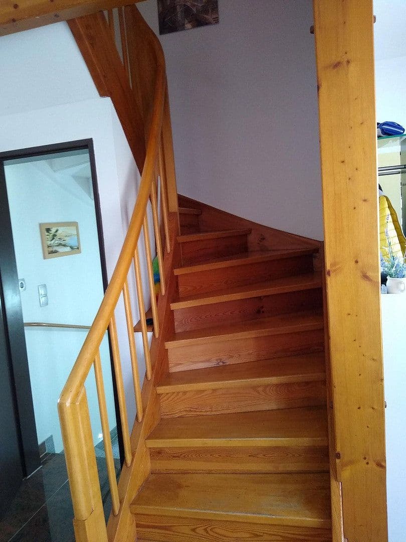 Predaj domu 123 m², pozemek 498 m², Karben, Hesensko Predaj domu 123 m², pozemek 498 m², Karben, Hesensko