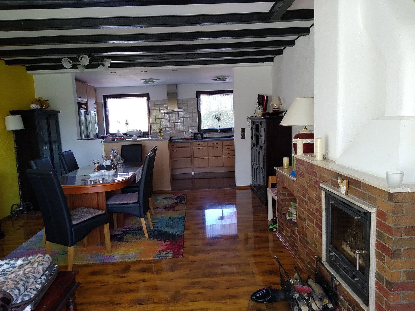 Predaj domu 123 m², pozemek 498 m², Karben, Hesensko Predaj domu 123 m², pozemek 498 m², Karben, Hesensko
