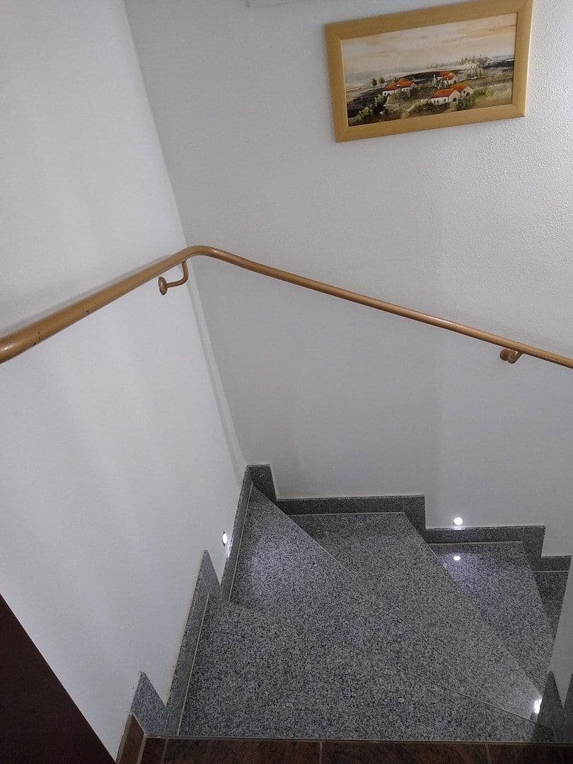 Predaj domu 123 m², pozemek 498 m², Karben, Hesensko Predaj domu 123 m², pozemek 498 m², Karben, Hesensko